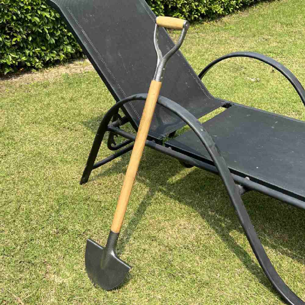 Grass Manual Edger: image 1